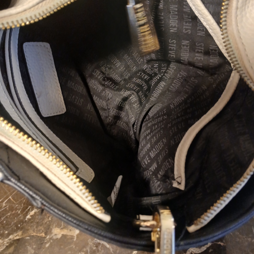 Steve Madden Black and Cream Women's Bag - Picture 8 of 14